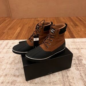 Men’s SOREL Metro II Snow Boots - Waterpoof size 10.5